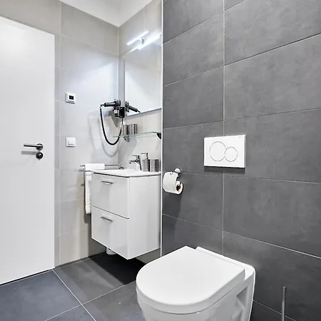 Lägenhet Attic By Mountain Ways