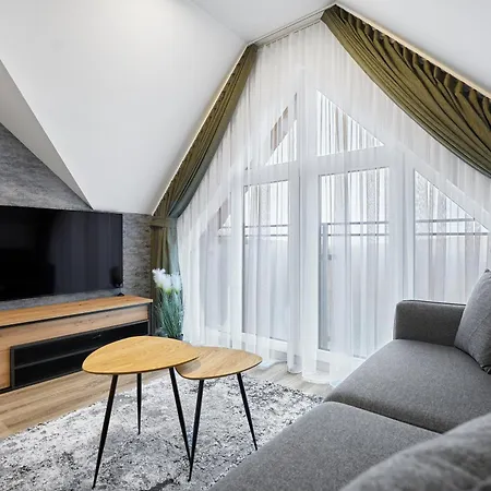 Attic By Mountain Ways Loučná pod Klínovcem